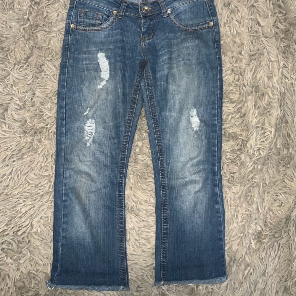D-Fuz Medium Wash Distressed Jeans